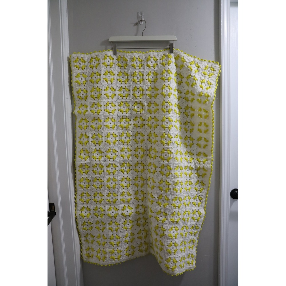 Vintage Handmade Crochet Granny Square Blanket White Yellow